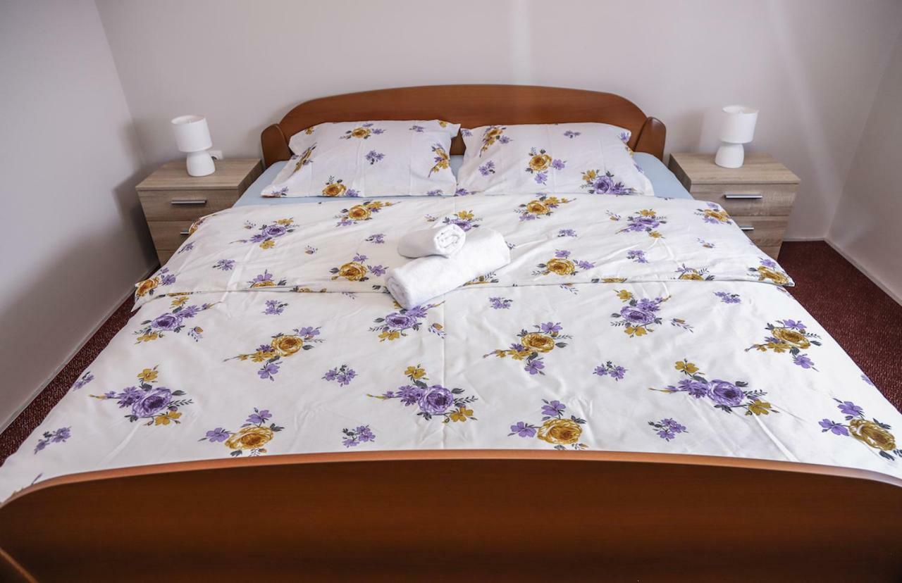 Hotel Zrinski 코프리브니차 외부 사진