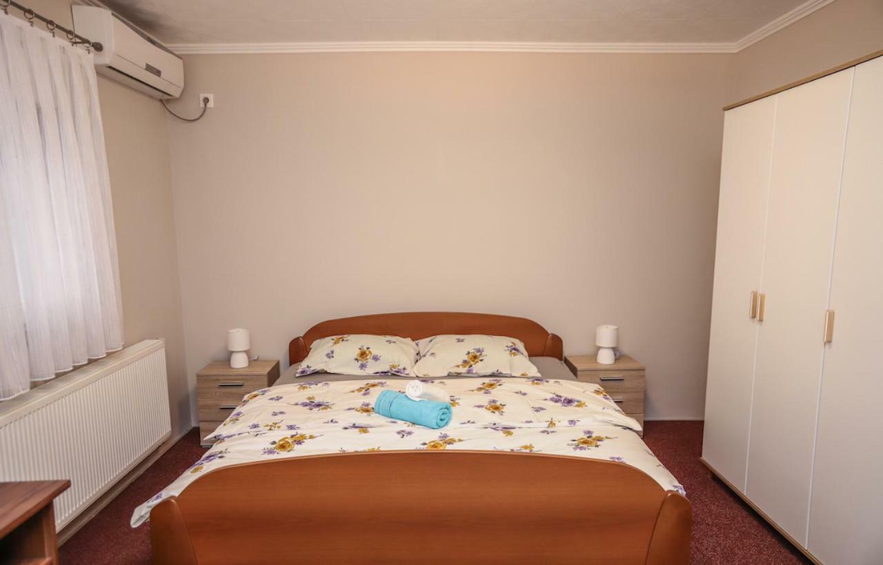 Hotel Zrinski 코프리브니차 외부 사진